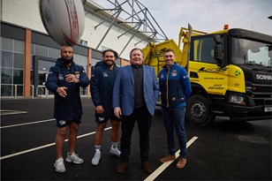 LSS SIGNS UP WITH LEEDS RHINOS FOR 15TH CONSECUTIVE SEASON